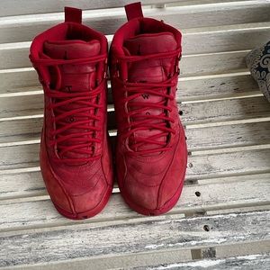 Jordan 12 Retro”Gym Red” size 10